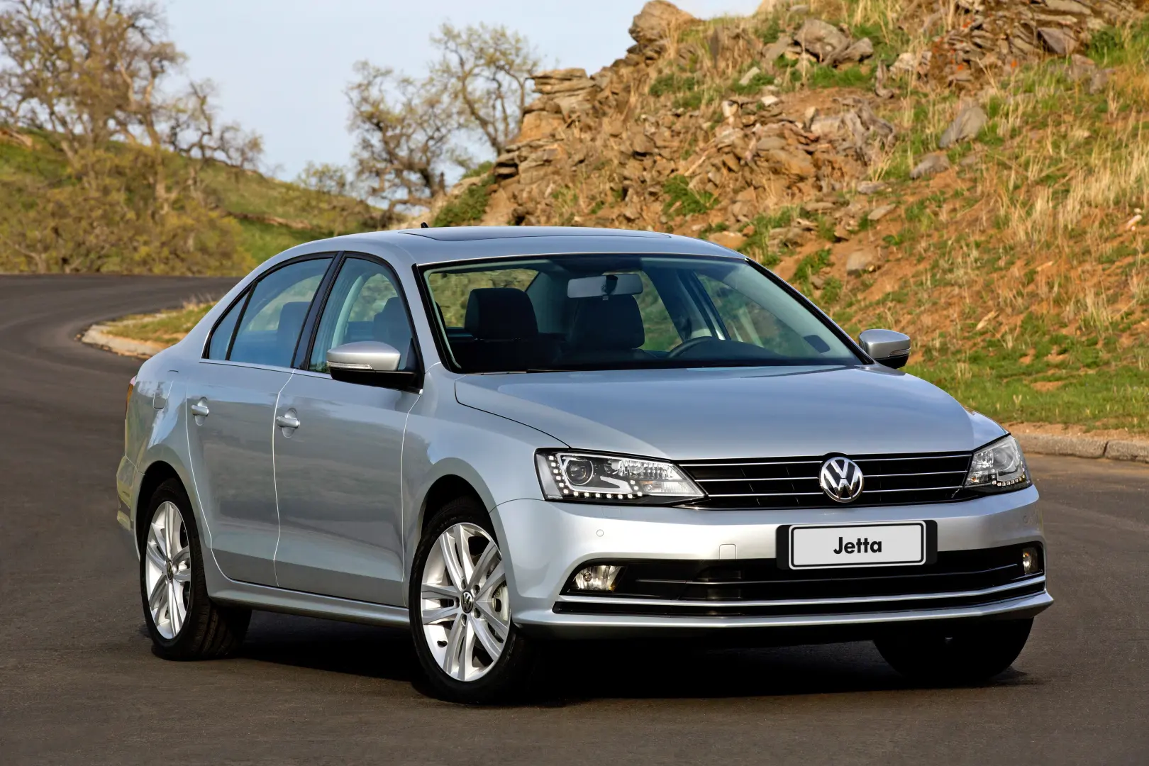 Volkswagen Jetta Jetta 1.2 TSI BMT Comfortline 4