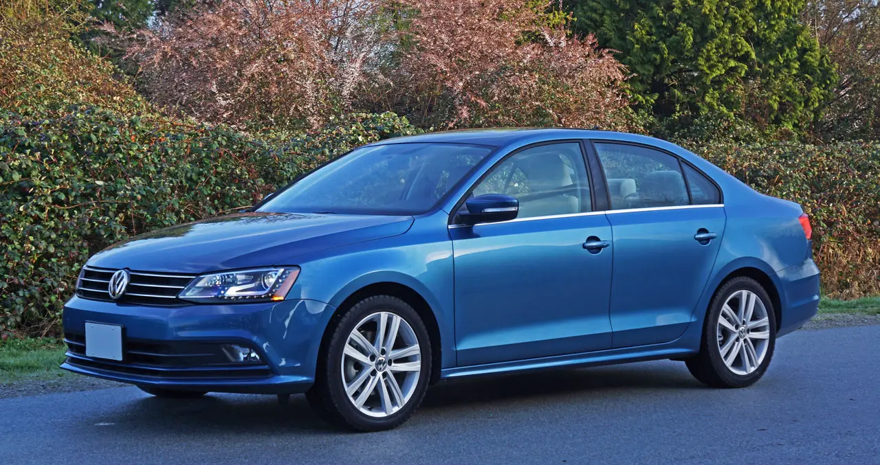 Volkswagen Jetta Jetta 1.2 TSI BMT Trendline DSG 3