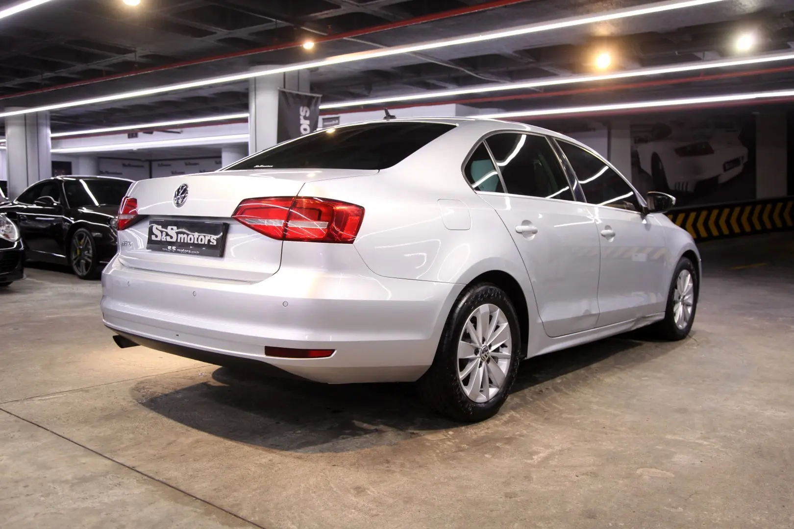 Volkswagen Jetta Jetta 1.2 TSI Comfortline DSG 4
