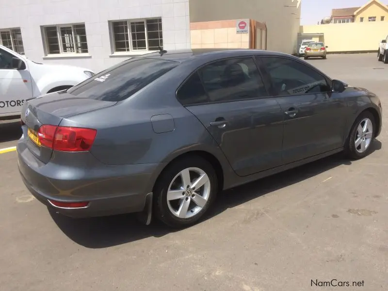 Volkswagen Jetta Jetta 1.2 TSI Trendline 3