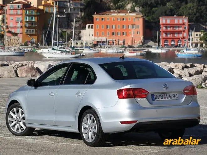 Volkswagen Jetta Jetta 1.2 TSI Trendline 5