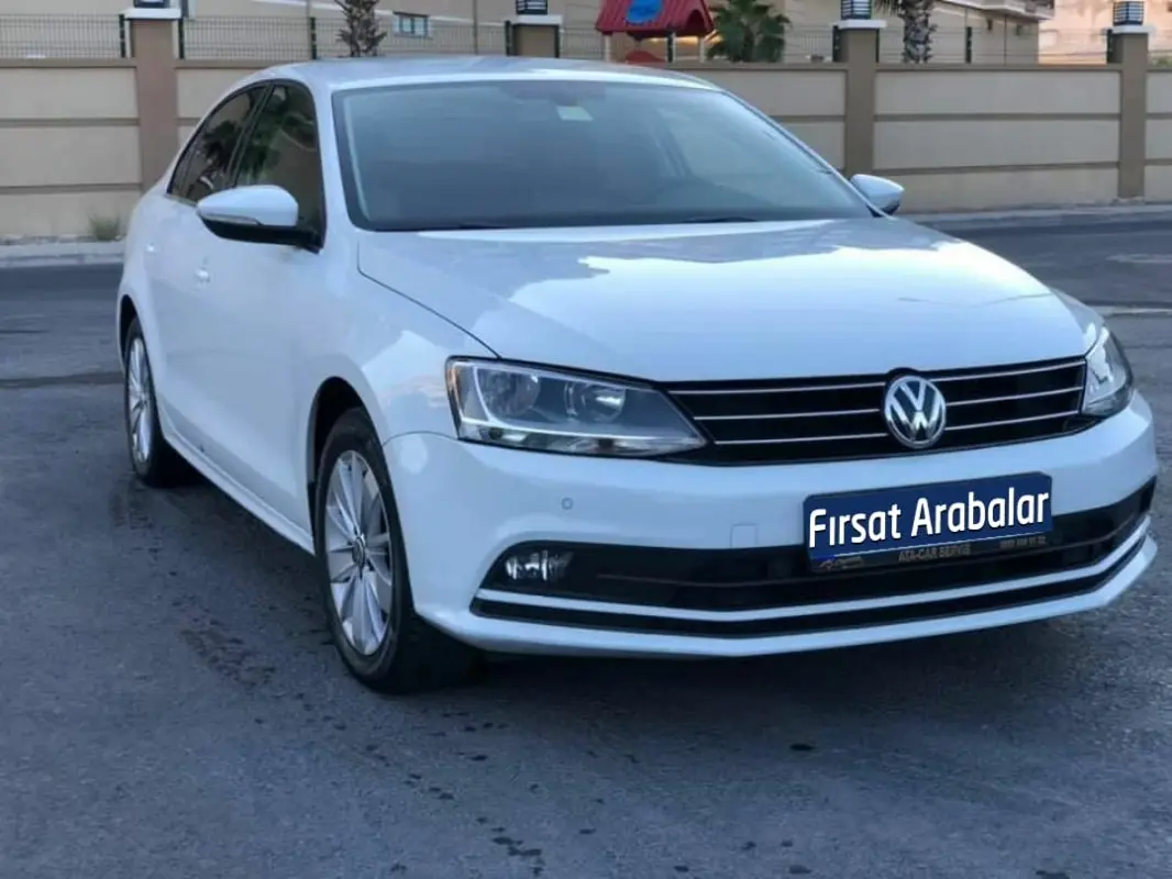 Volkswagen Jetta Jetta 1.4 TSI BMT Comfortline 4