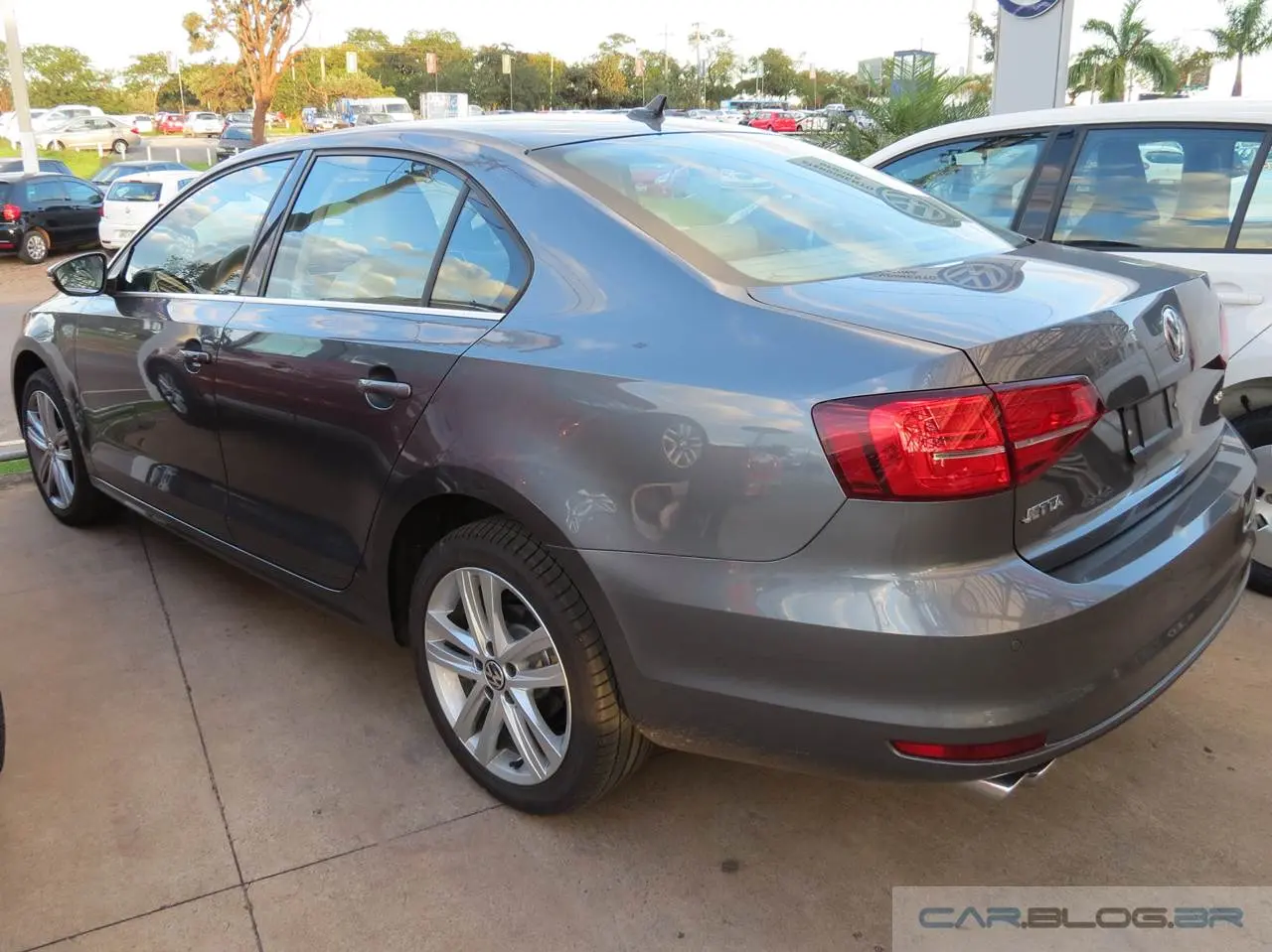 Volkswagen Jetta Jetta 1.2 TSI BMT Highline DSG 5