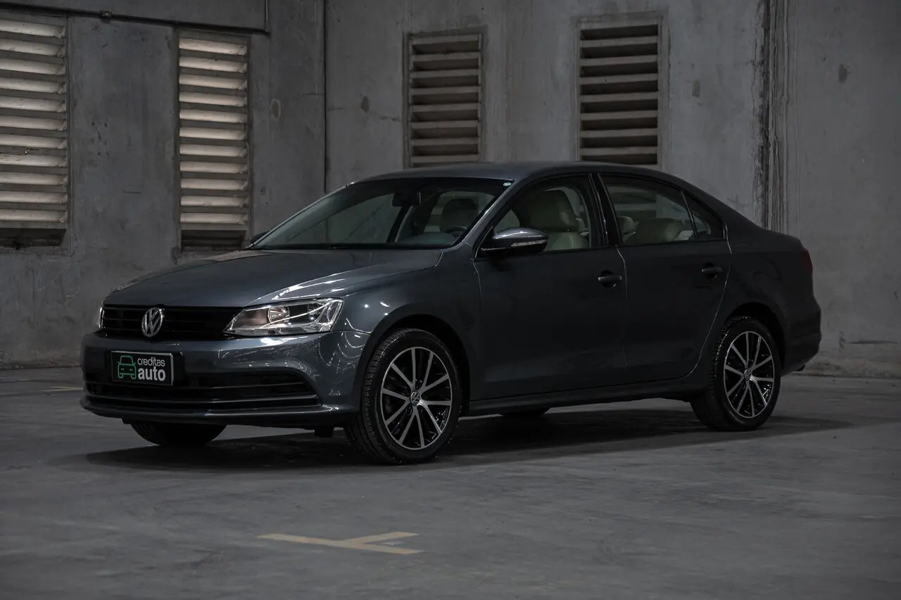 Volkswagen Jetta Jetta 1.4 TSI BMT Trendline 2
