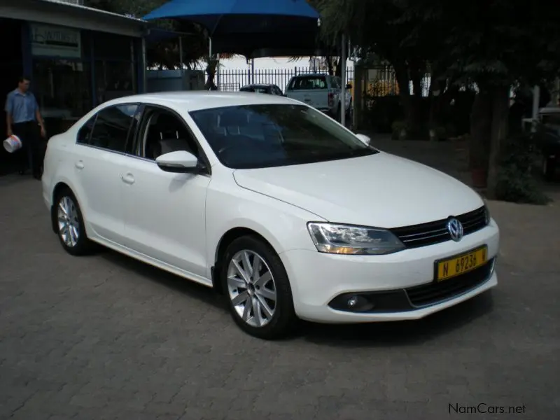 Volkswagen Jetta Jetta 1.4 TSI Highline 2