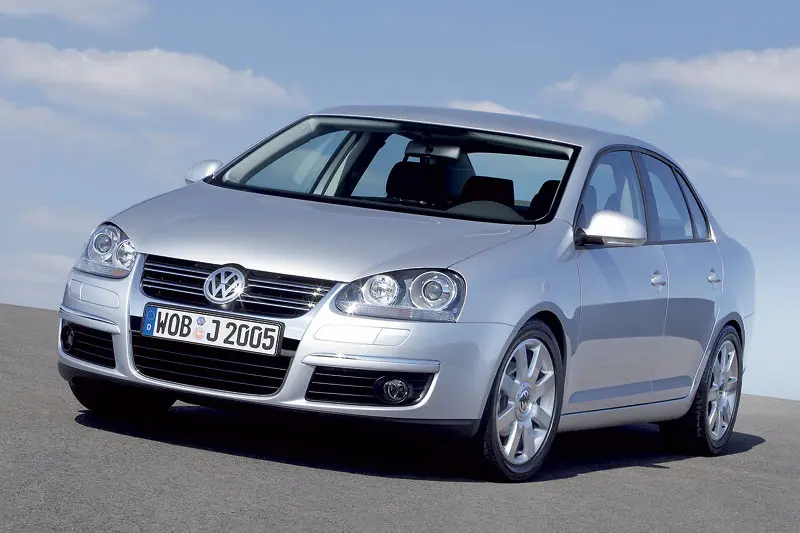 Volkswagen Jetta Jetta 1.6 Comfortline 5