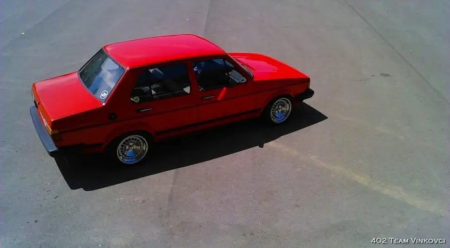 Volkswagen Jetta Jetta 1.6 D 5
