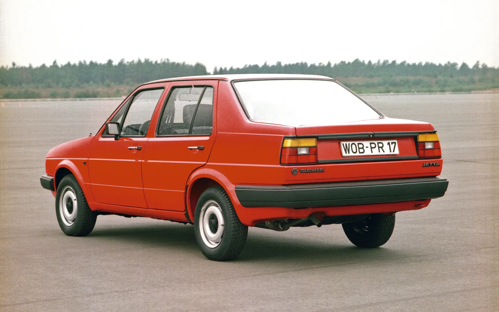 Volkswagen Jetta Jetta 1.6 D GL 5