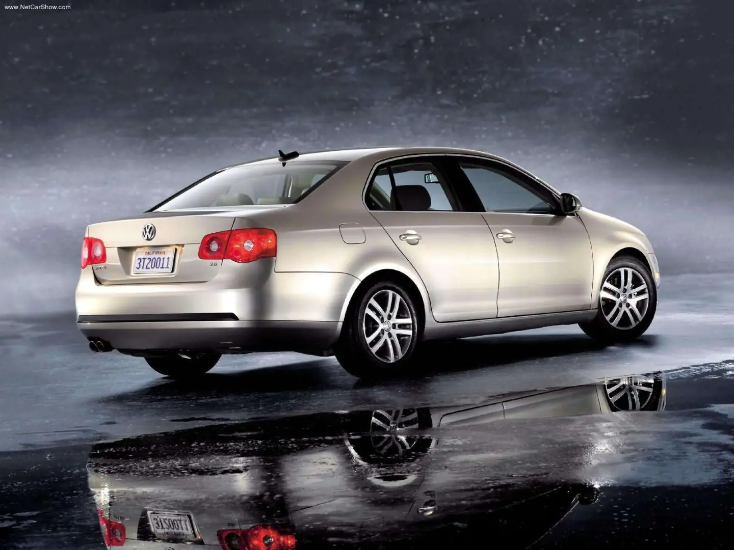 Volkswagen Jetta Jetta 1.6 Primeline 0