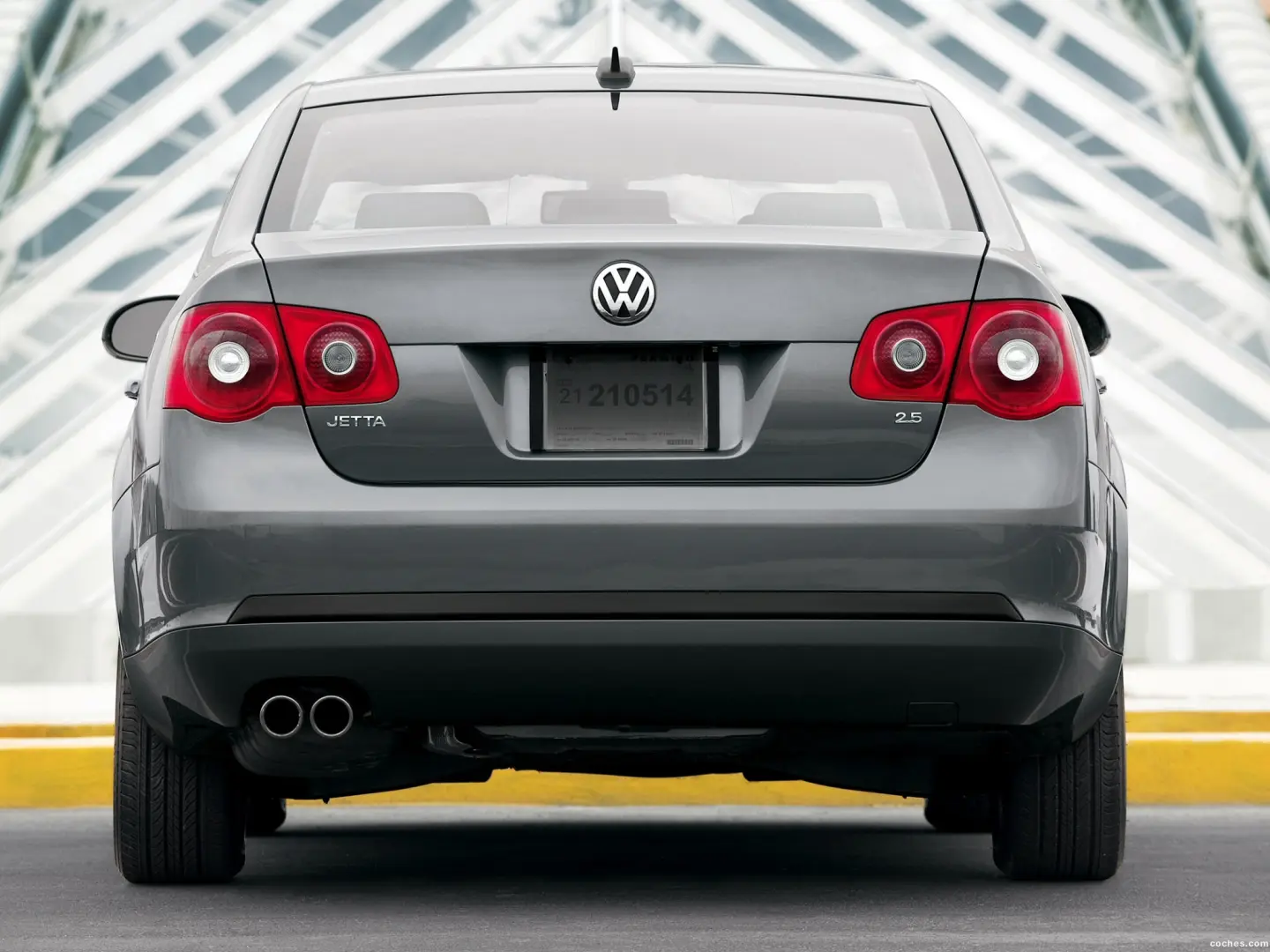 Volkswagen Jetta Jetta 1.6 Primeline 5