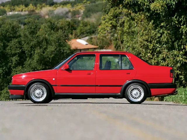 Volkswagen Jetta Jetta 1.6 TD GTD 6