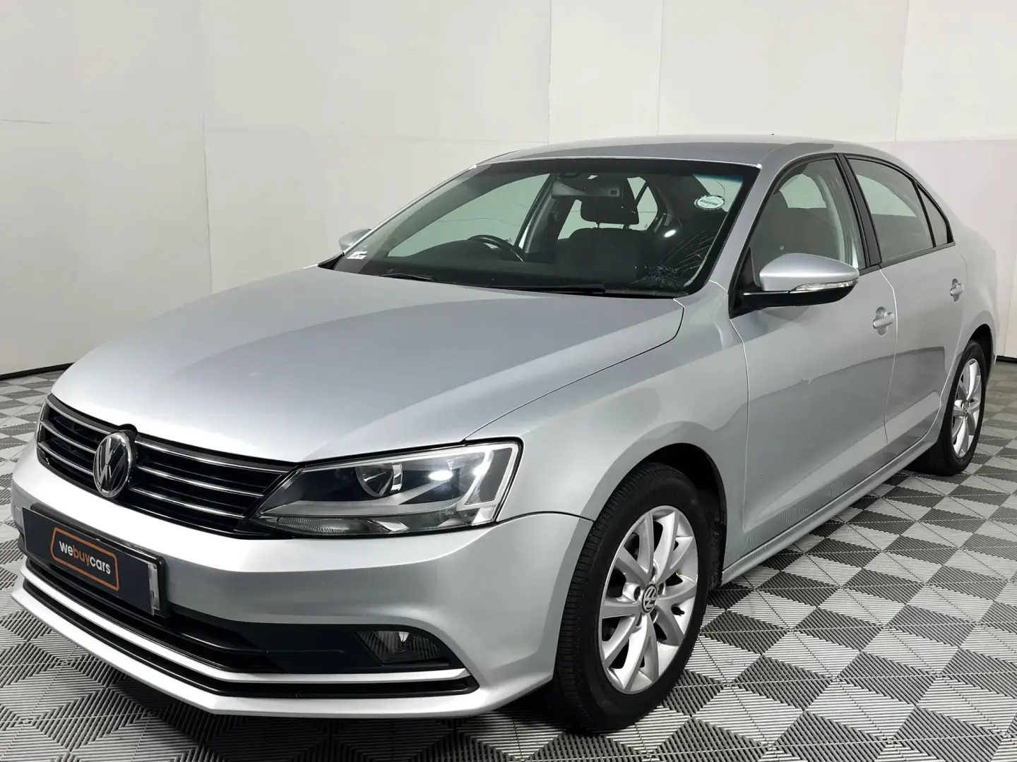Volkswagen Jetta Jetta 1.6 TDI Comfortline DSG 4