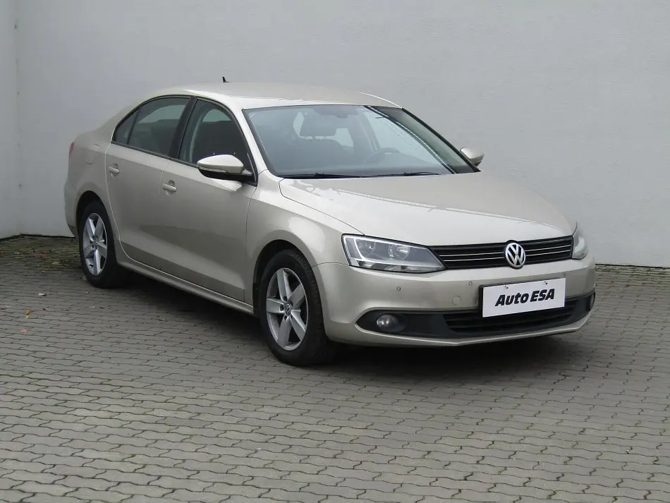 Volkswagen Jetta Jetta 1.6 Tour 0