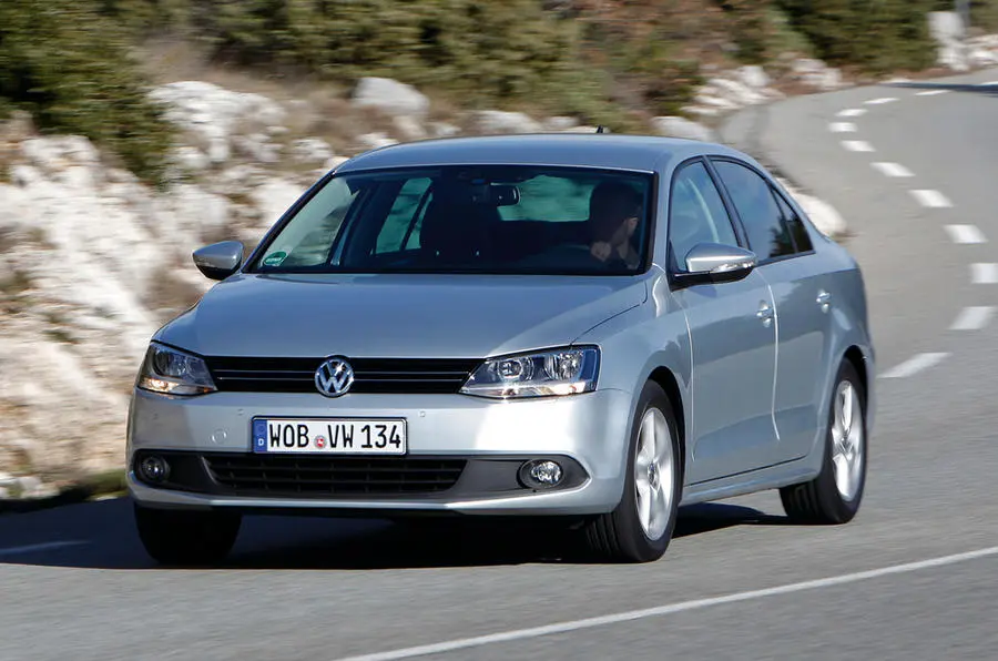 Volkswagen Jetta Jetta 1.6 TDI Exclusive 5