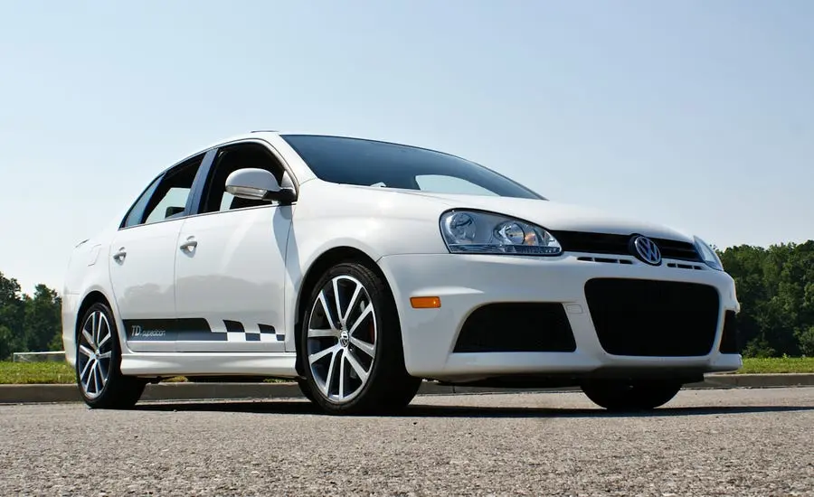 Volkswagen Jetta Jetta 1.6 TDI Exclusive 5