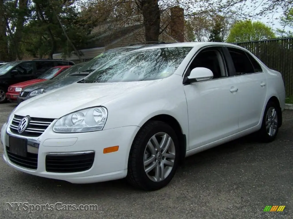 Volkswagen Jetta Jetta 1.6 TDI Highline 2