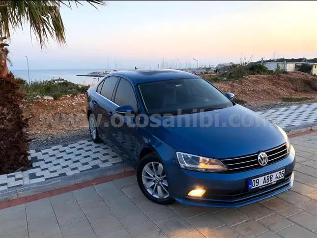 Volkswagen Jetta Jetta 1.6 TDI Highline DSG 6