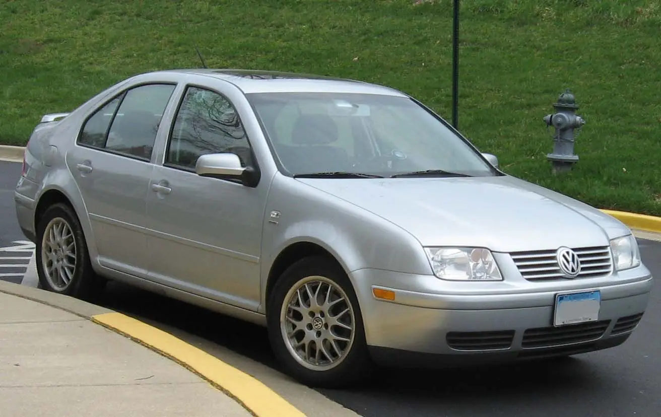 Volkswagen Jetta Jetta 1.9 TDI Primeline DSG 4