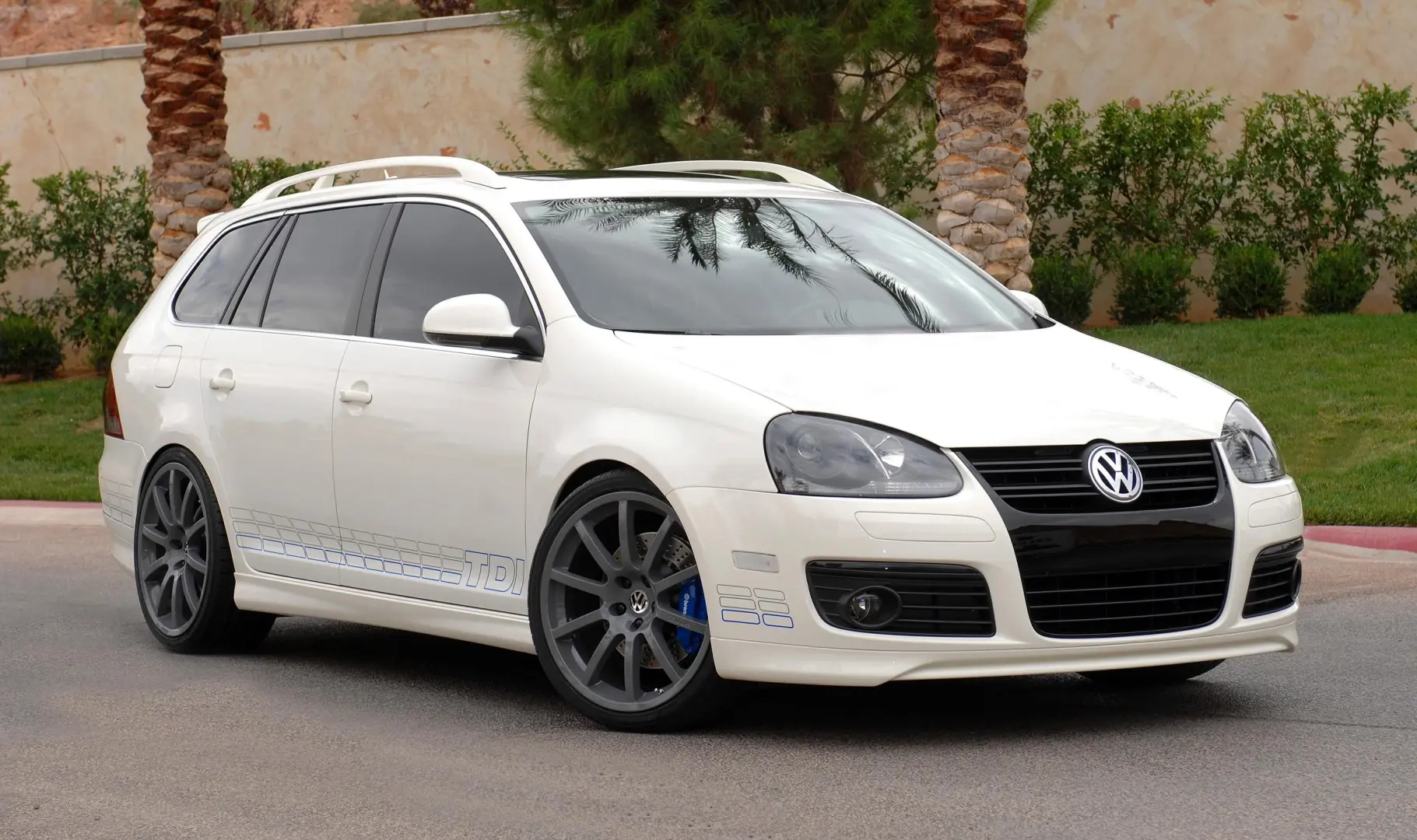 Volkswagen Jetta Jetta 1.9 TDI Tour DSG 4