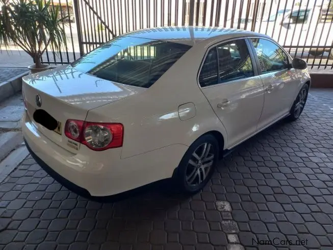 Volkswagen Jetta Jetta 2.0 FSI Comfortline 3
