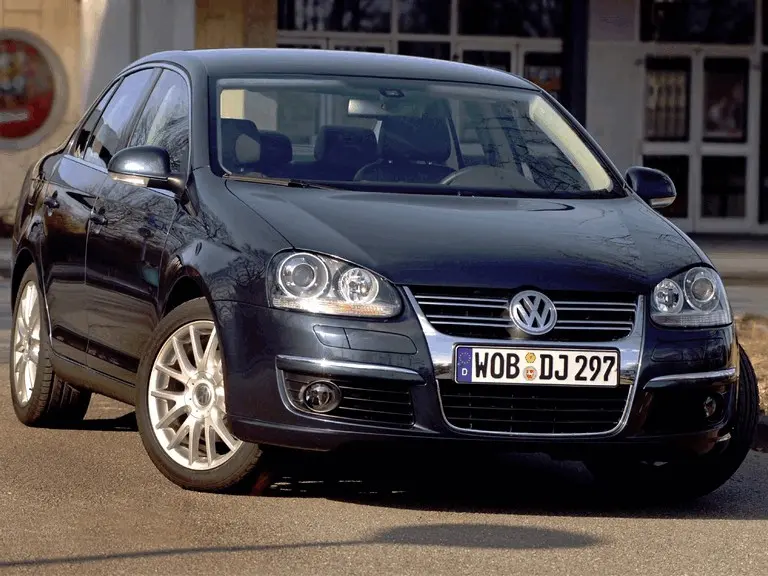 Volkswagen Jetta Jetta 2.0 FSI Comfortline DSG 2