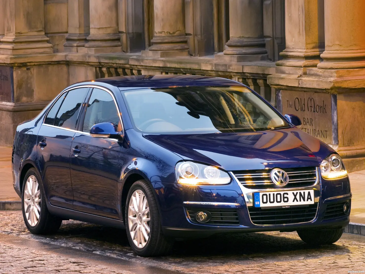 Volkswagen Jetta Jetta 1.6 Comfortline 5