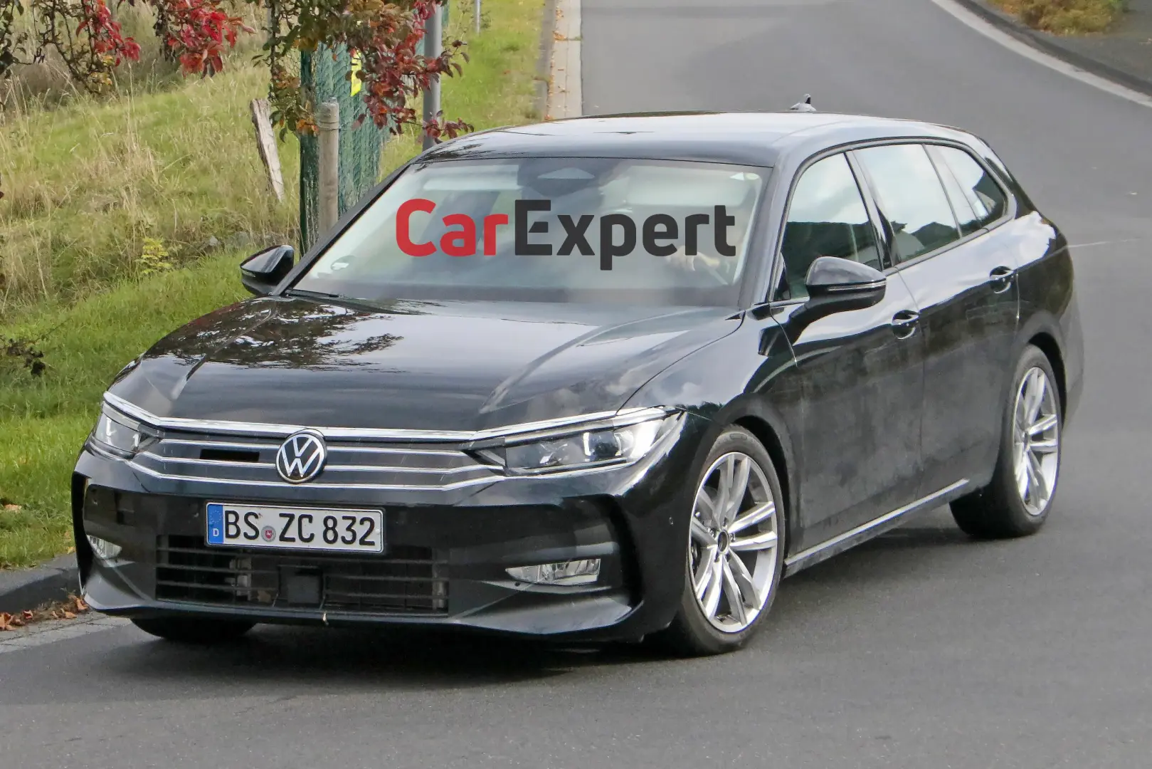 Volkswagen Passat Passat 1.5 e-TSI R Line DSG 4