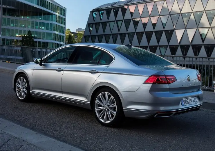 Volkswagen Passat Passat 1.5 TSI ACT Elegance DSG 5