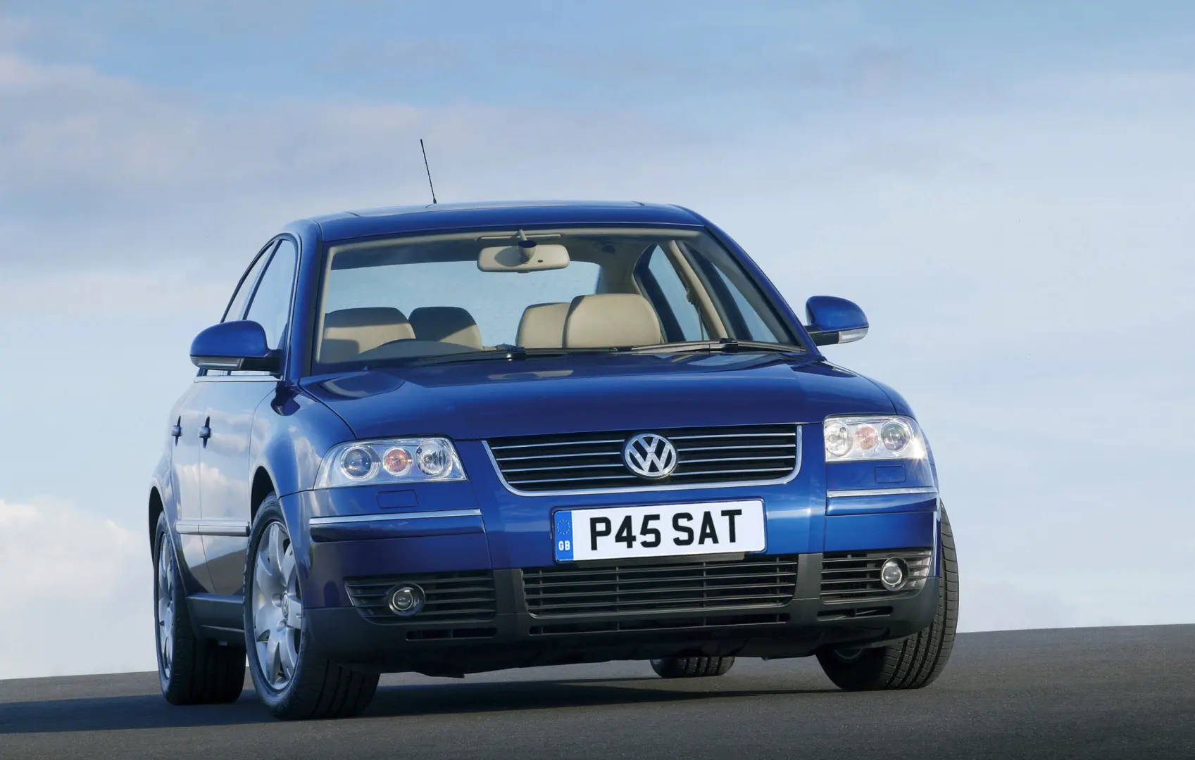 Volkswagen Passat Passat 1.6 Exclusive 3