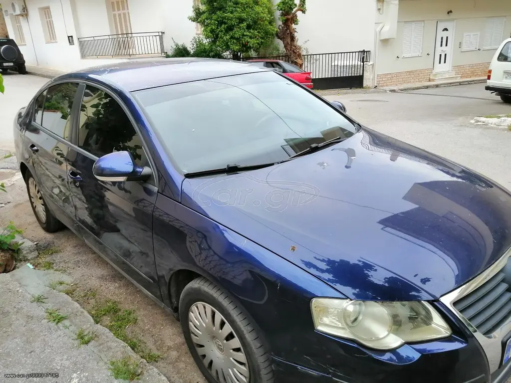Volkswagen Passat Passat 1.6 FSI Comfortline Tiptronic 5