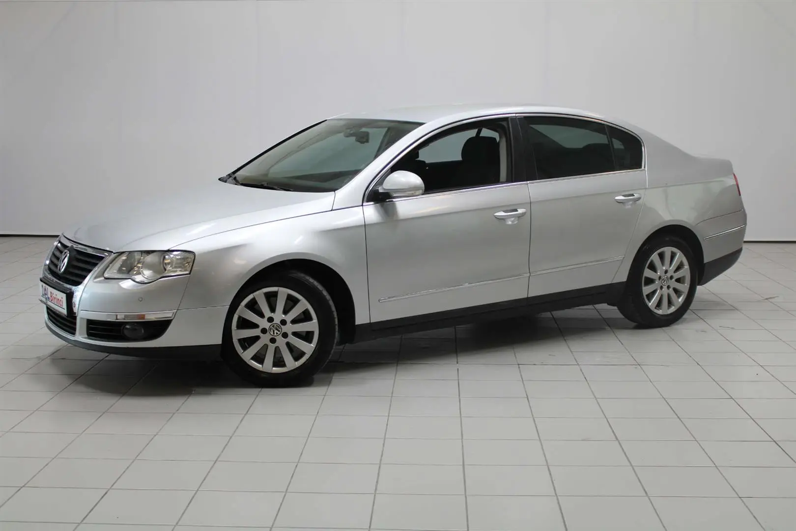Volkswagen Passat Passat 1.6 FSI Comfortline Tiptronic 6