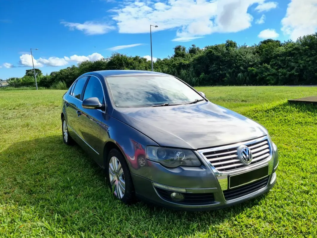 Volkswagen Passat Passat 1.6 FSI Exclusive 2
