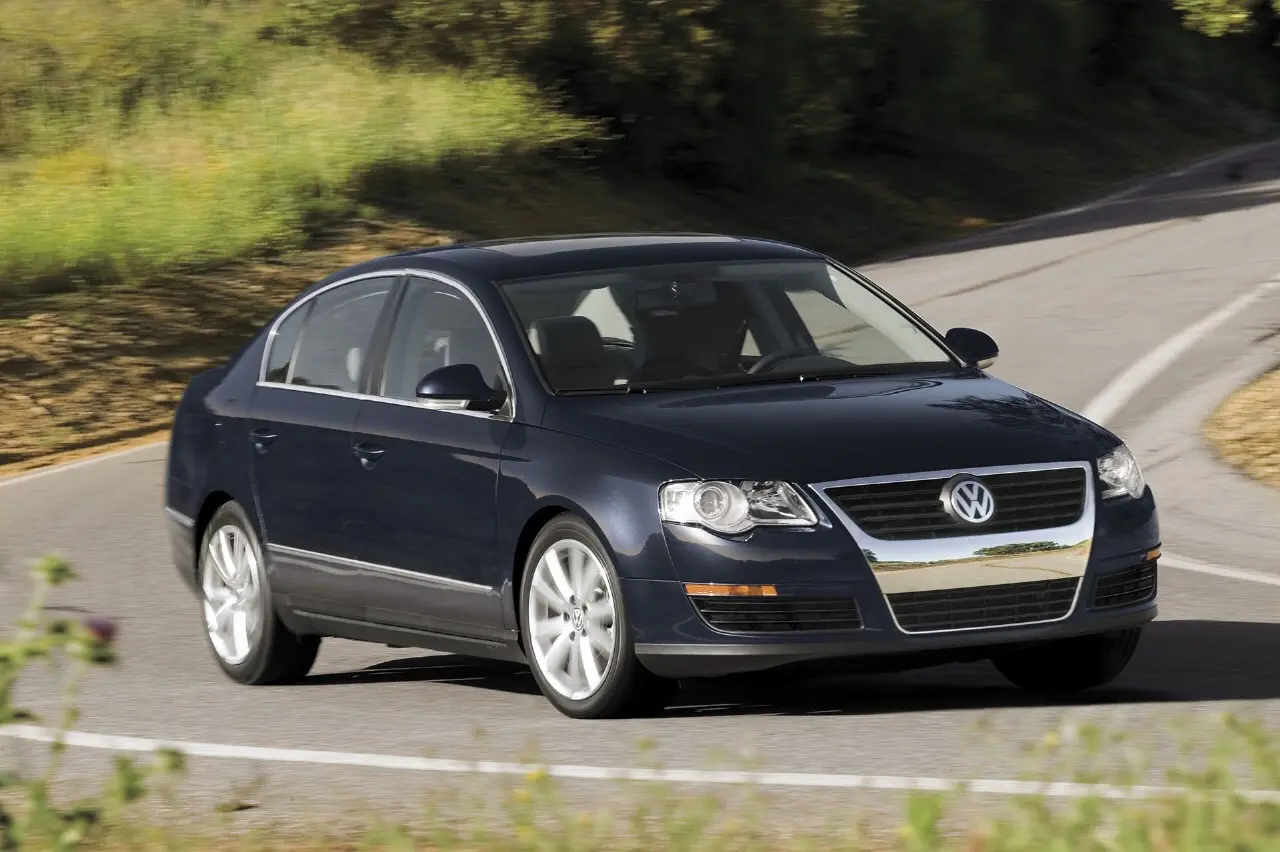 Volkswagen Passat Passat 1.6 FSI Exclusive 3