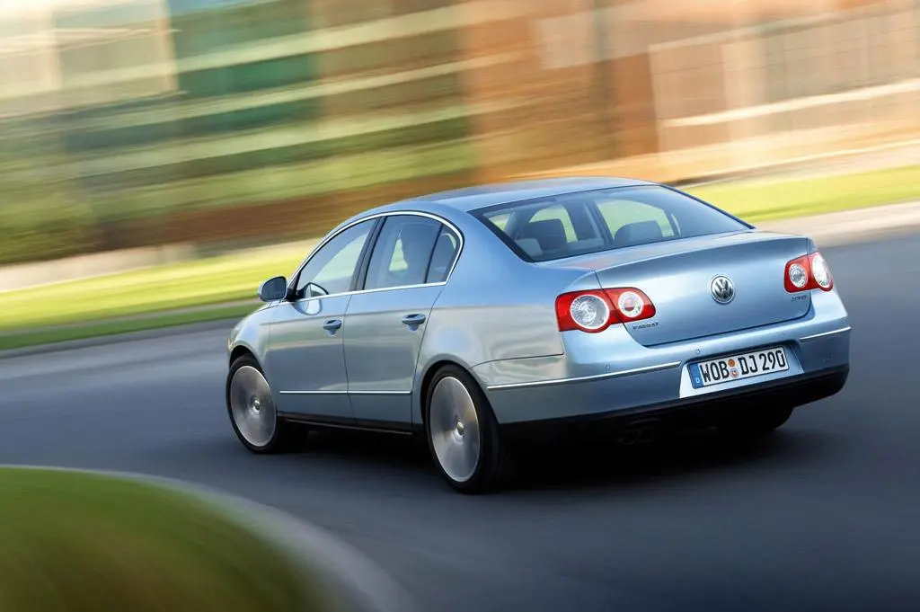 Volkswagen Passat Passat 1.6 Sportline 4