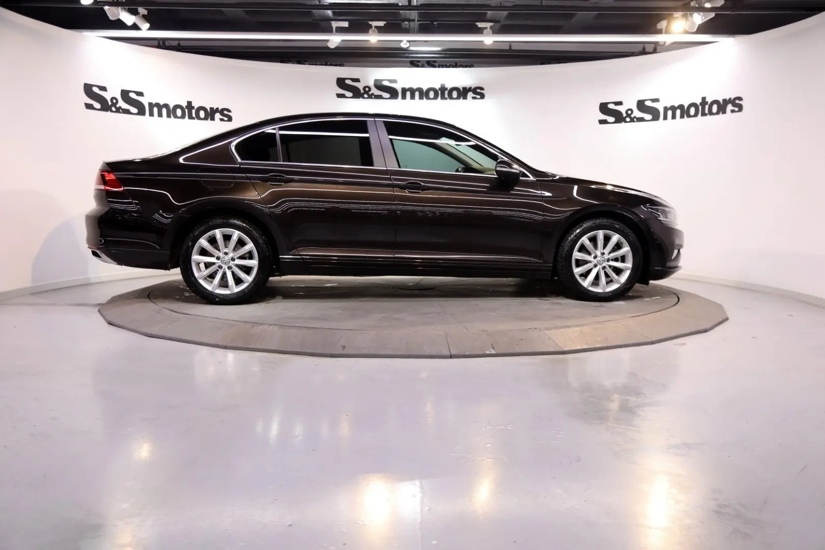 Volkswagen Passat Passat 1.6 TDI BMT Business DSG 6