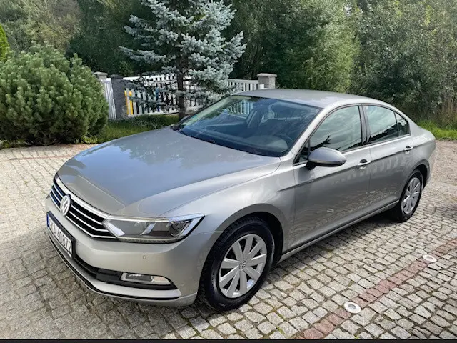 Volkswagen Passat Passat 1.6 TDI BMT Comfortline 6