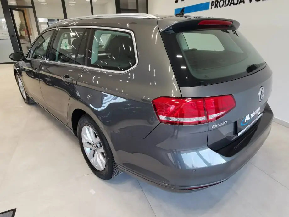 Volkswagen Passat Passat 1.6 TDI BMT Comfortline DSG 2