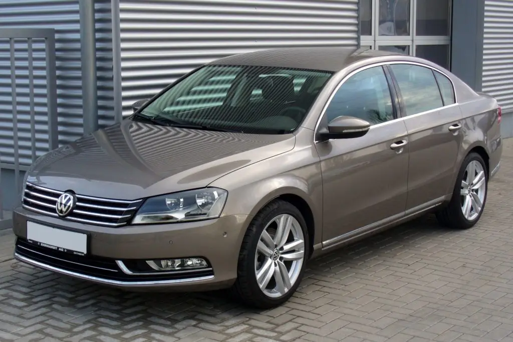 Volkswagen Passat Passat 1.6 TDI BMT Highline DSG 1