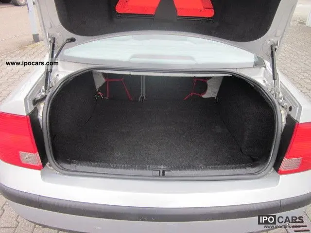 Volkswagen Passat Passat 1.6 Trendline 5