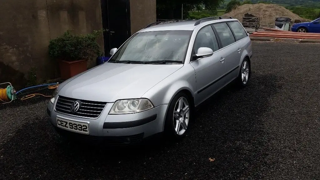 Volkswagen Passat Passat 1.6 Trendline 7