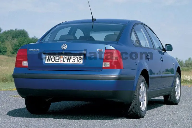 Volkswagen Passat Passat 1.8 Basic 4