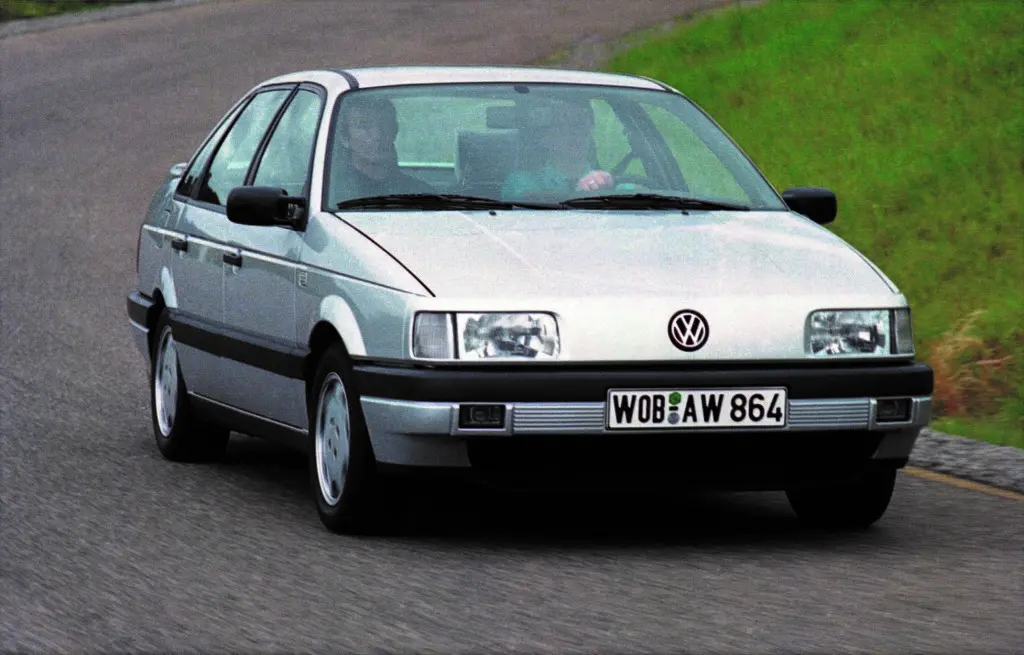 Volkswagen Passat Passat 1.8 CL 5