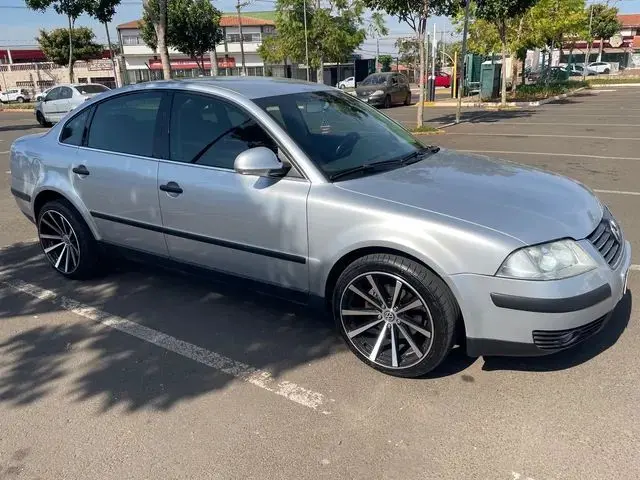 Volkswagen Passat Passat 1.8 T Exclusive Tiptronic 5