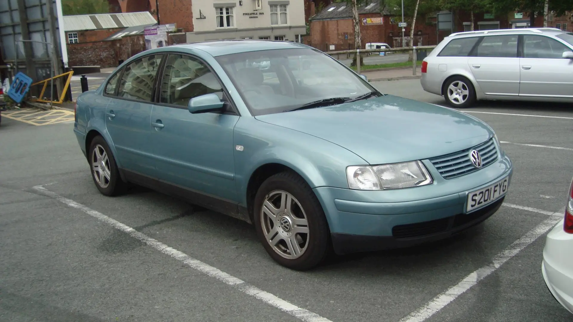Volkswagen Passat Passat 1.9 TDI Basic 1