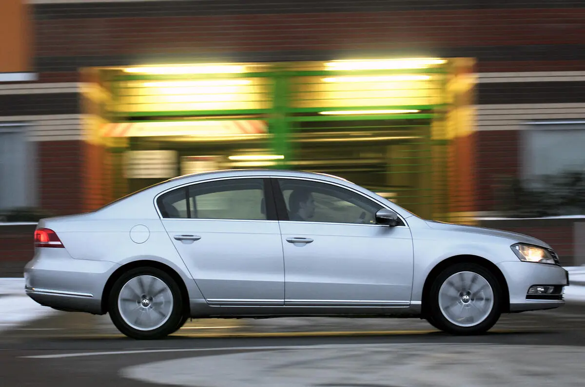 Volkswagen Passat Passat 1.8 TSI Highline 4