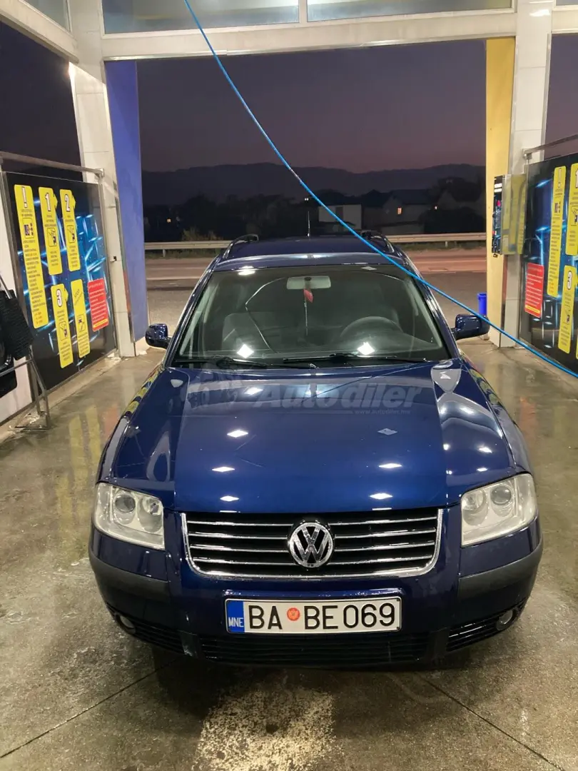 Volkswagen Passat Passat 1.9 TDI Highline 1