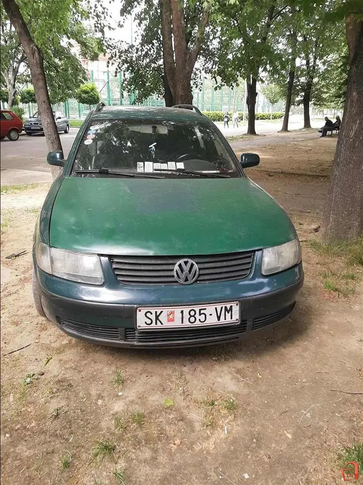 Volkswagen Passat Passat 1.9 TDI Comfortline 4