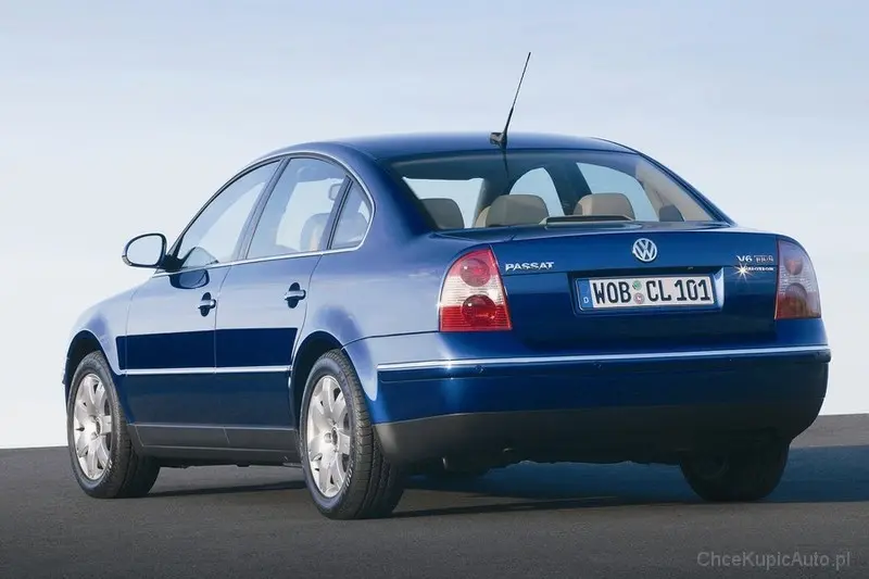 Volkswagen Passat Passat 1.9 TDI Comfortline 4