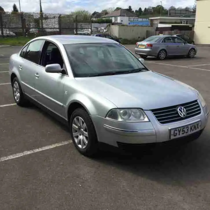 Volkswagen Passat Passat 1.9 TDI Exclusive Tiptronic 5