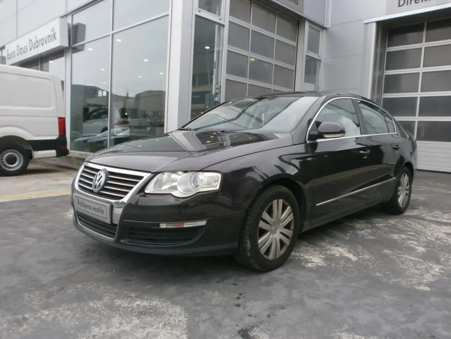 Volkswagen Passat Passat 2.0 FSI Highline 3